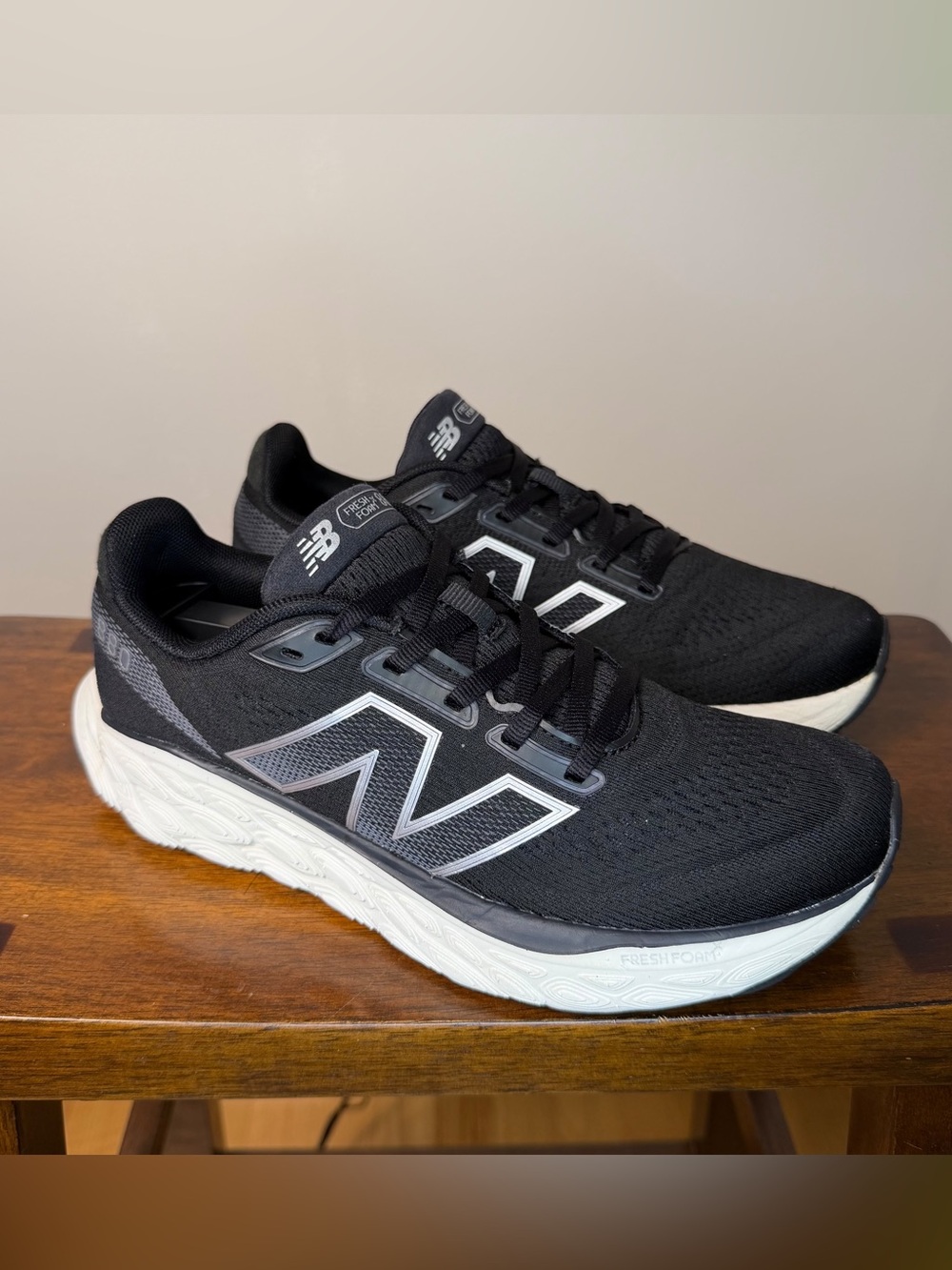 New Balance Fresh Foam X 880v14 Women’s 8 Black Running Shoes W880K14